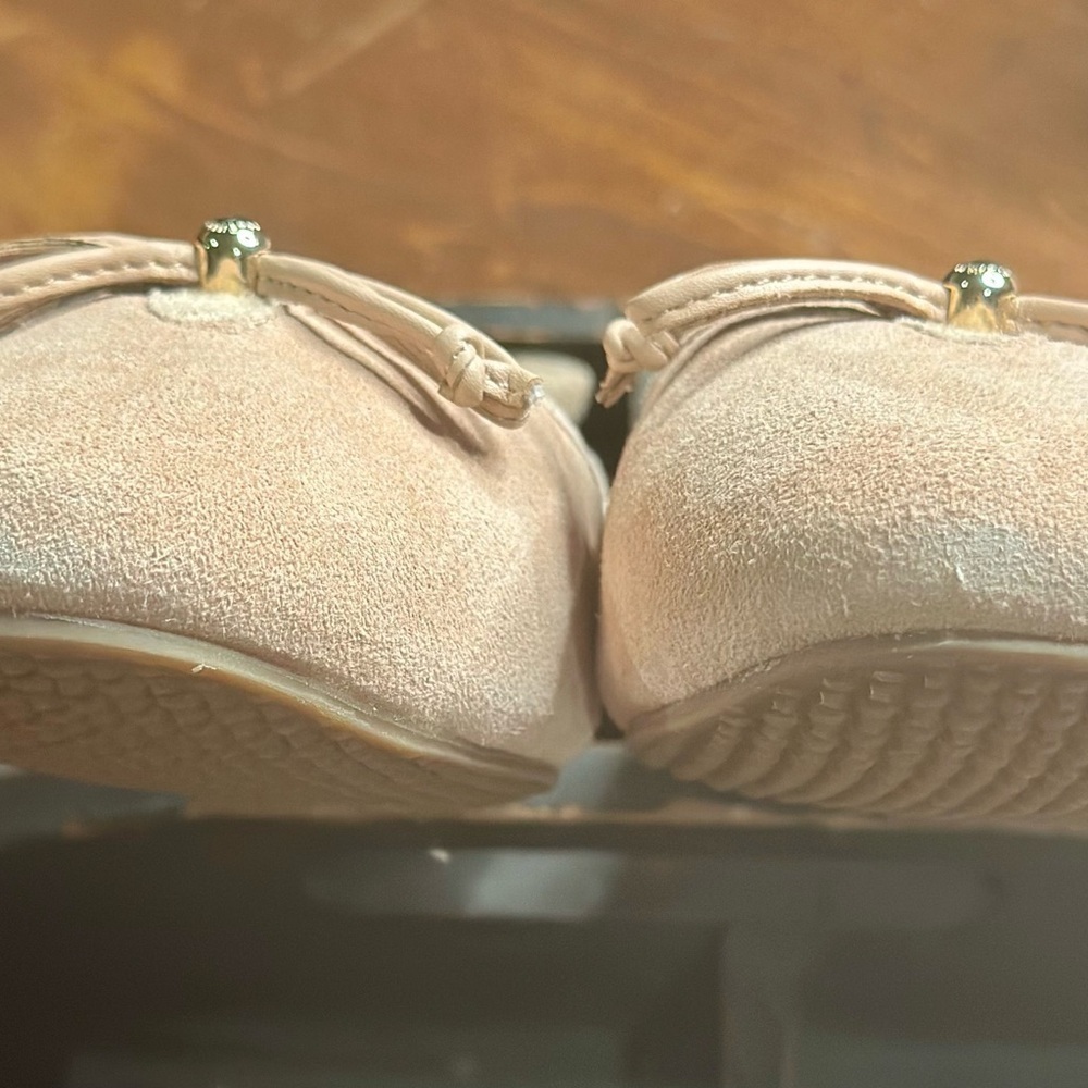 Cole Haan Keira Classic Ballet Slip On Bow Detail Blush Nude Suede Flats - Picture 3 of 10